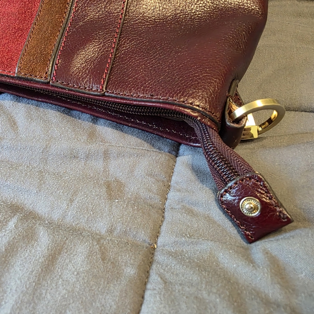 Vintage Aigner Purse - Picture 3 of 15